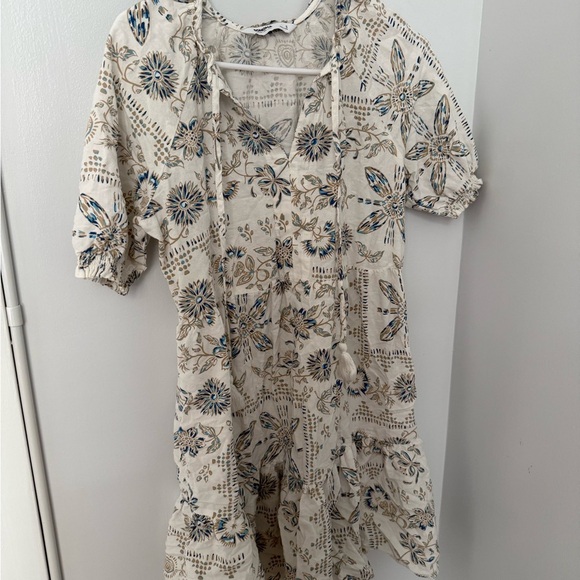 Floral Patterned Dress - Picture 4 of 7